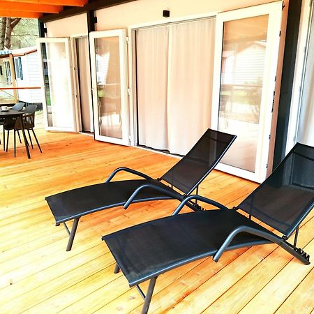 Lux Camp - Mobile Homes In Bi Village Fažana 部屋 写真