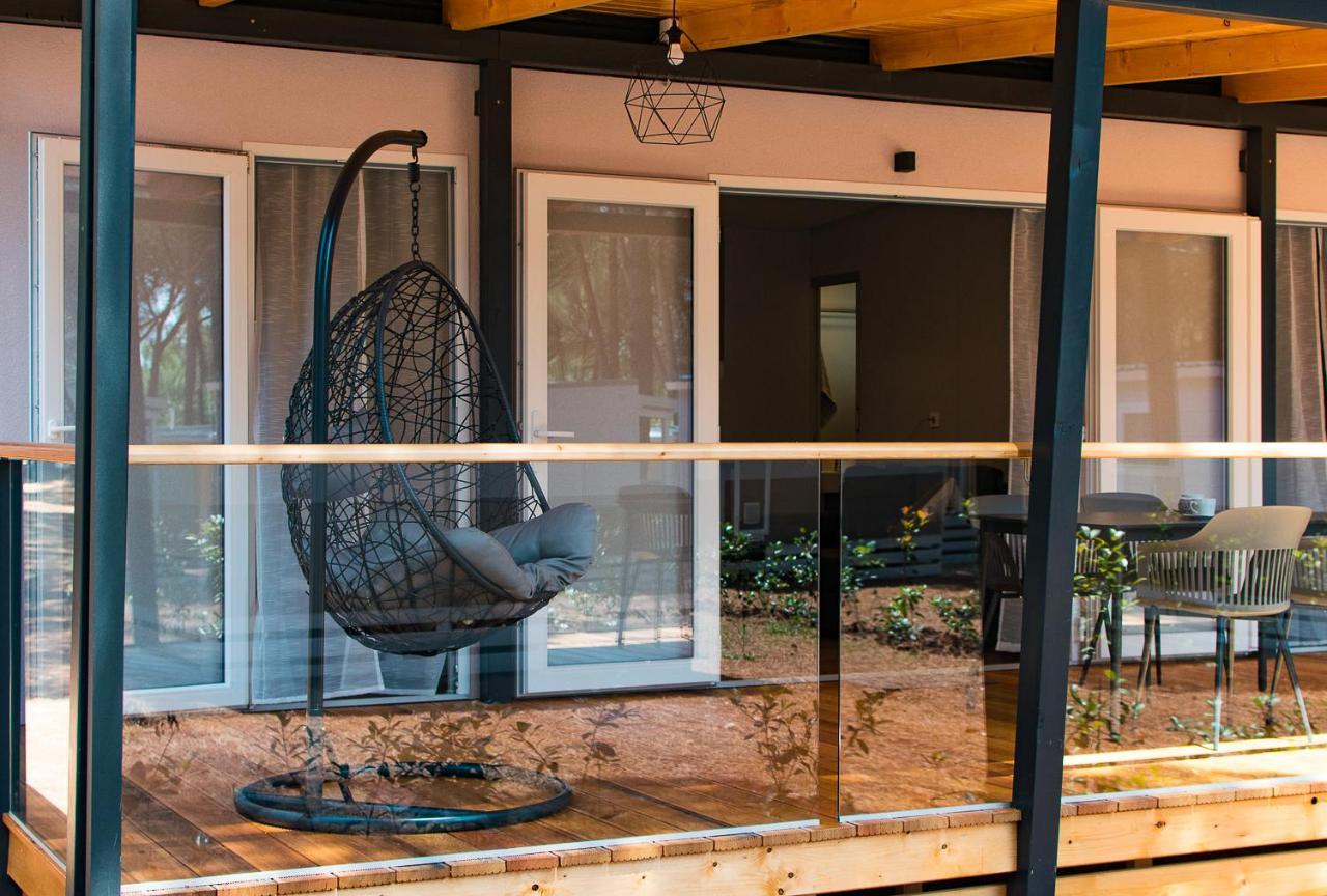 Lux Camp - Mobile Homes In Bi Village Fažana エクステリア 写真