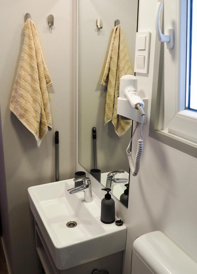 Lux Camp - Mobile Homes In Bi Village Fažana エクステリア 写真